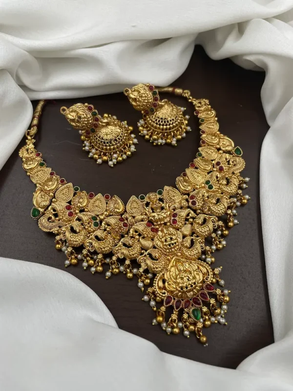 Lakshmi Nagas Choker