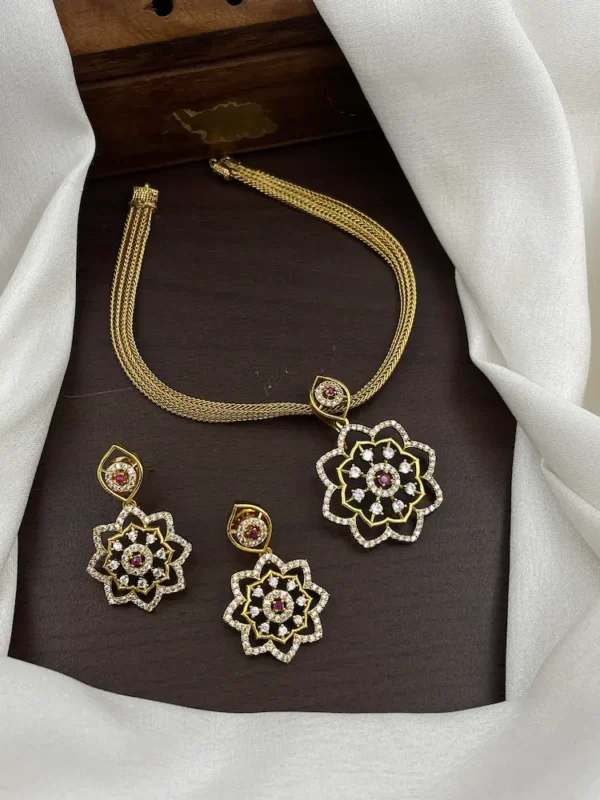 AD Florals (Removable Pendent)