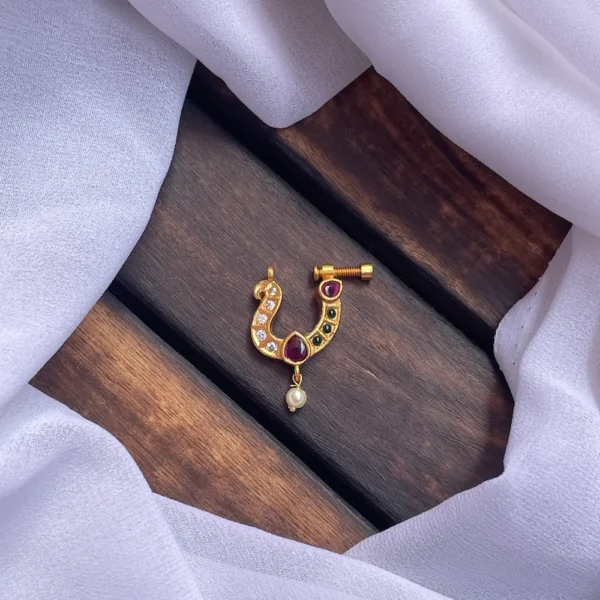 AD Nose Pin (Screw Nose Pin)
