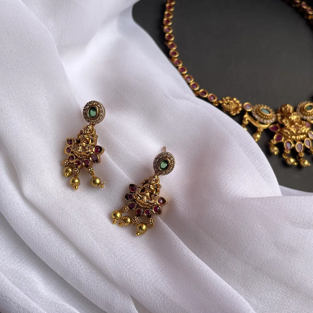 Antique Neckpiece - Image 2