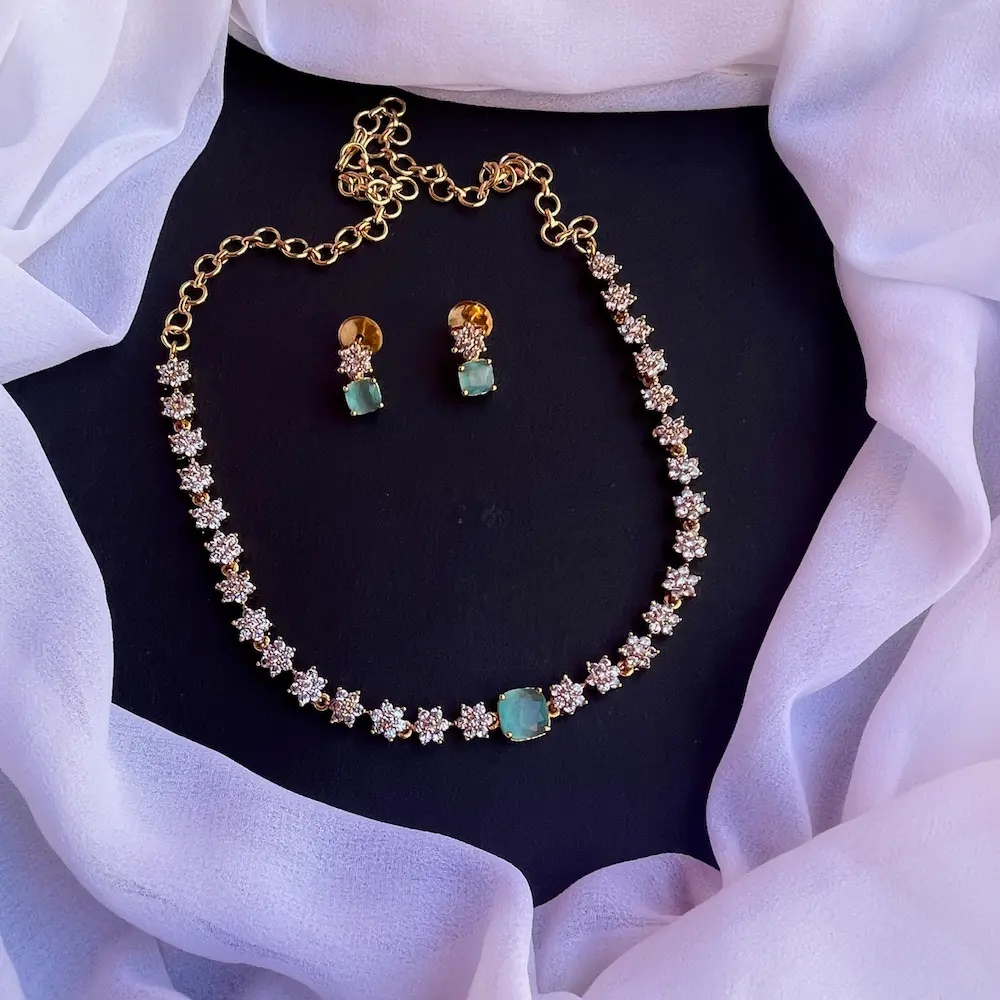 Mahi (Mint Green Stone)