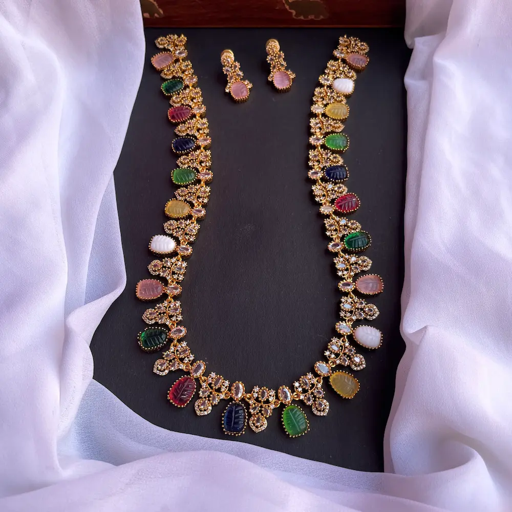 Exquisite Stones Haaram