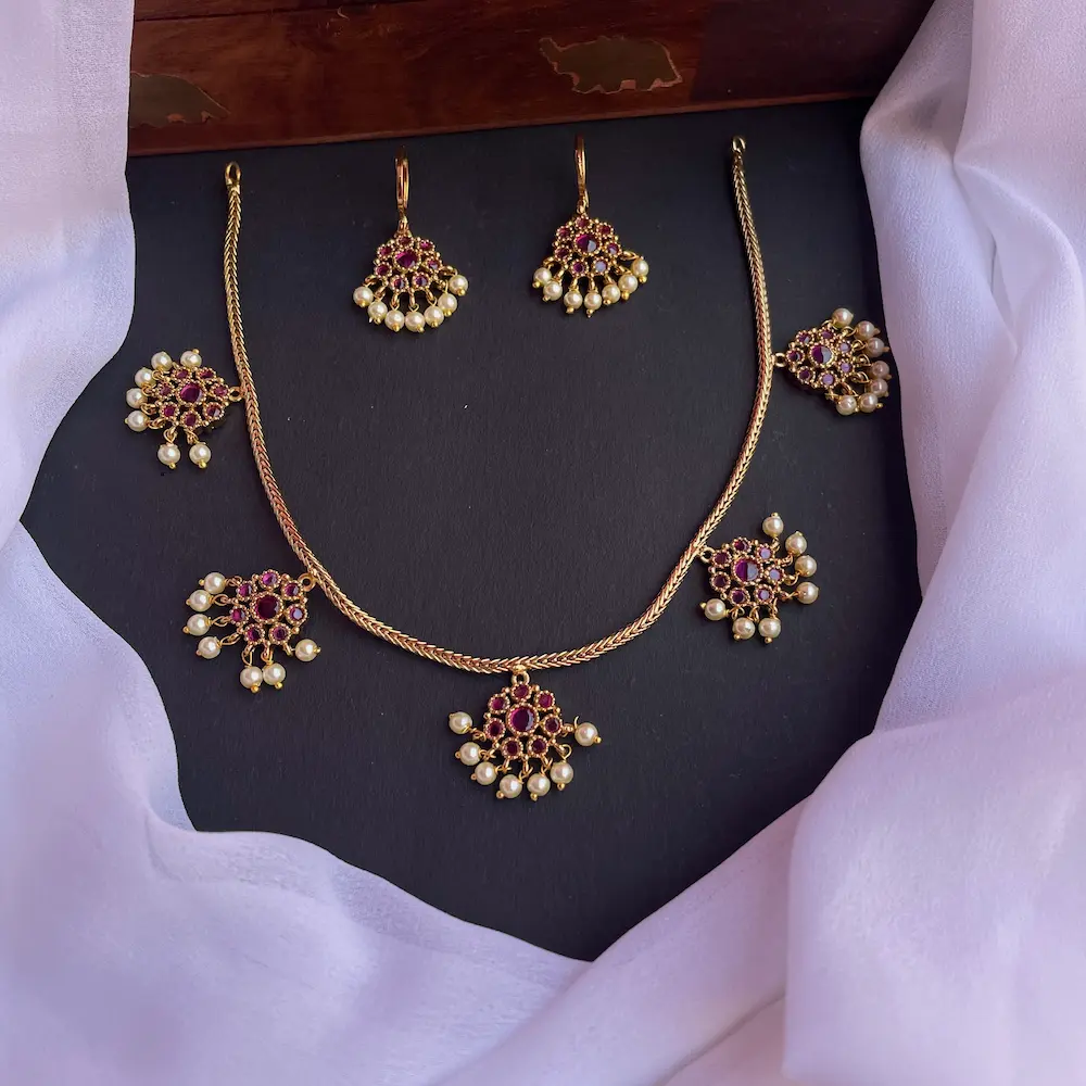 Vedhika (Ruby Pink )