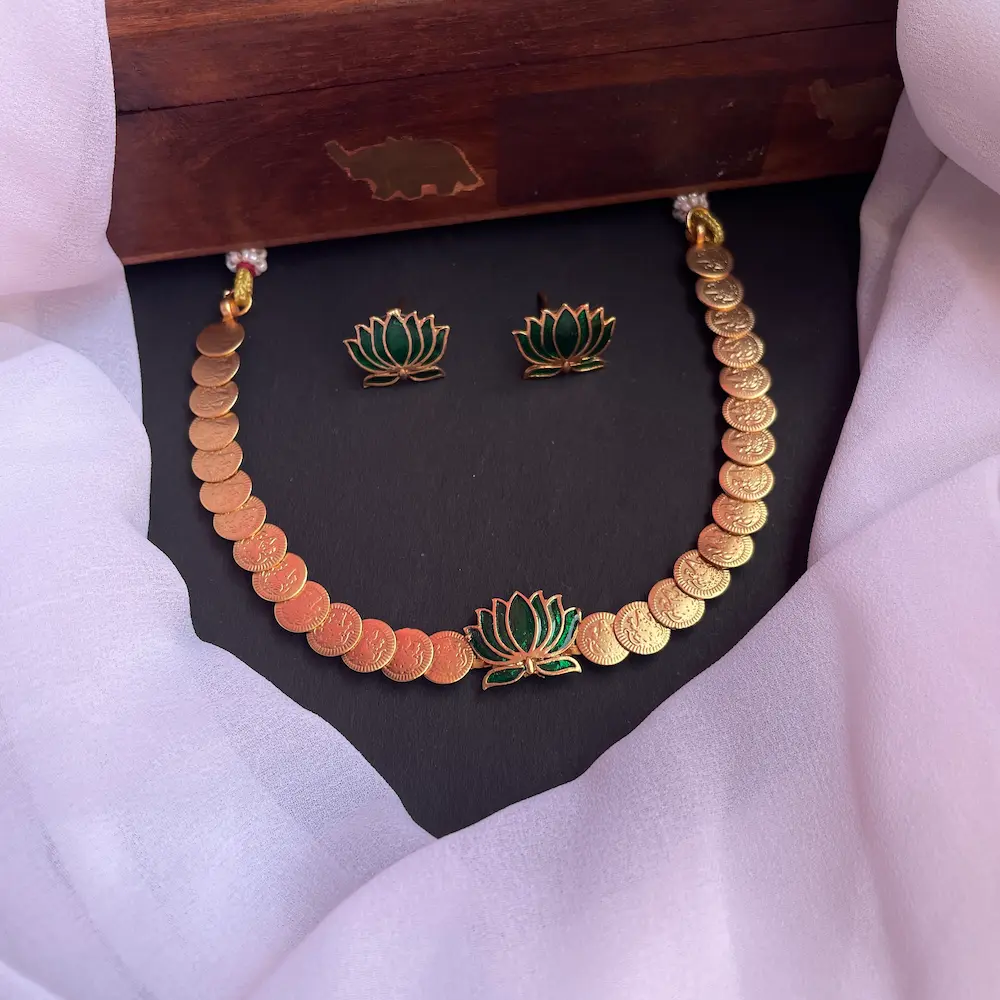 Tamara Kaasu NeckSet