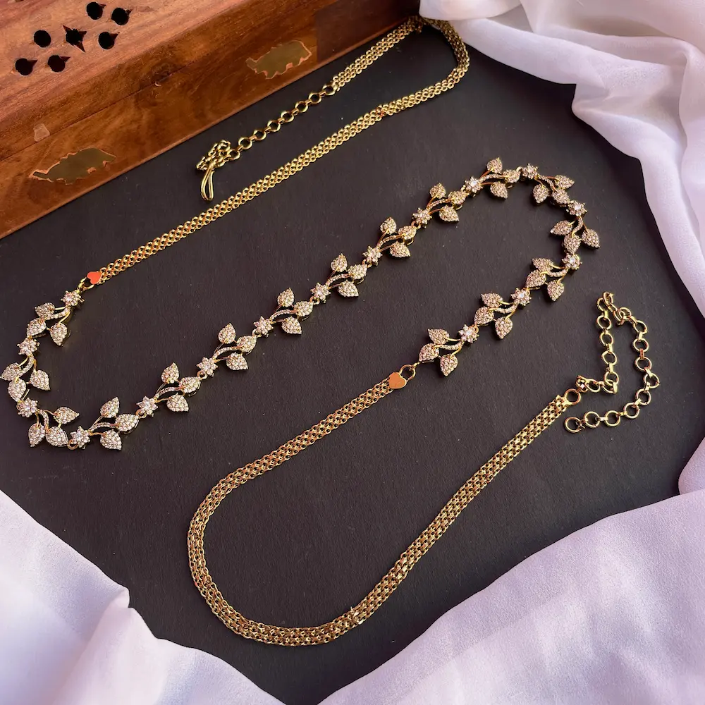 Dull Gold Leaf Pattern Hipchain