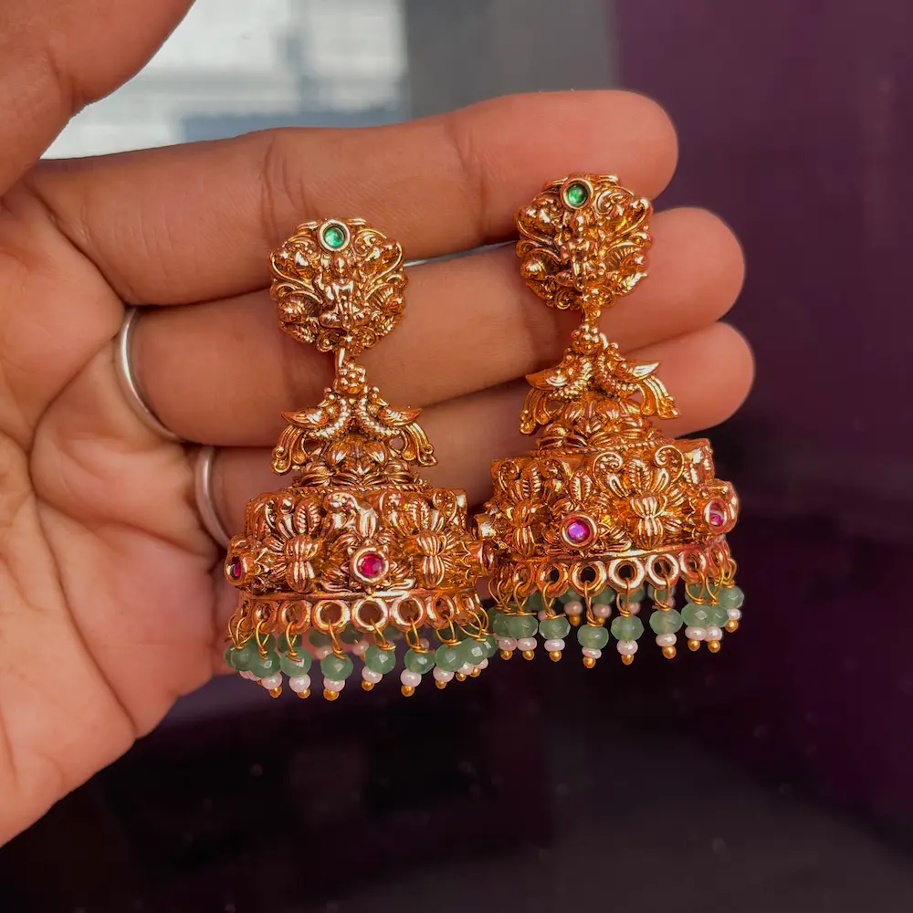 Antique Finish Jumkhas