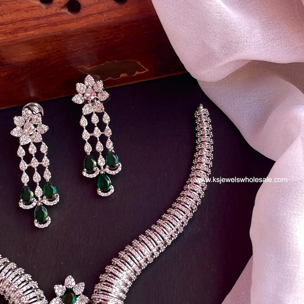 Hiral - Rhodium Finish Set - Image 3