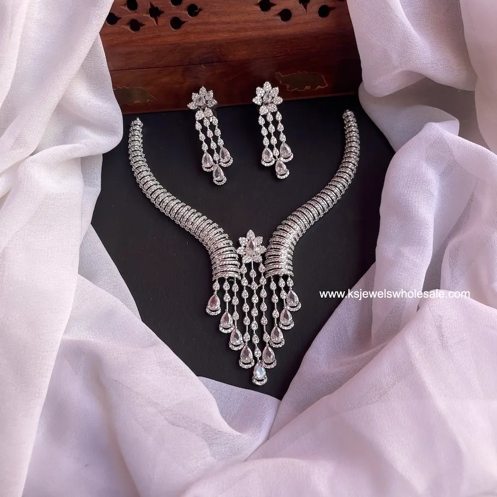 Hiral - Rhodium Finish Set