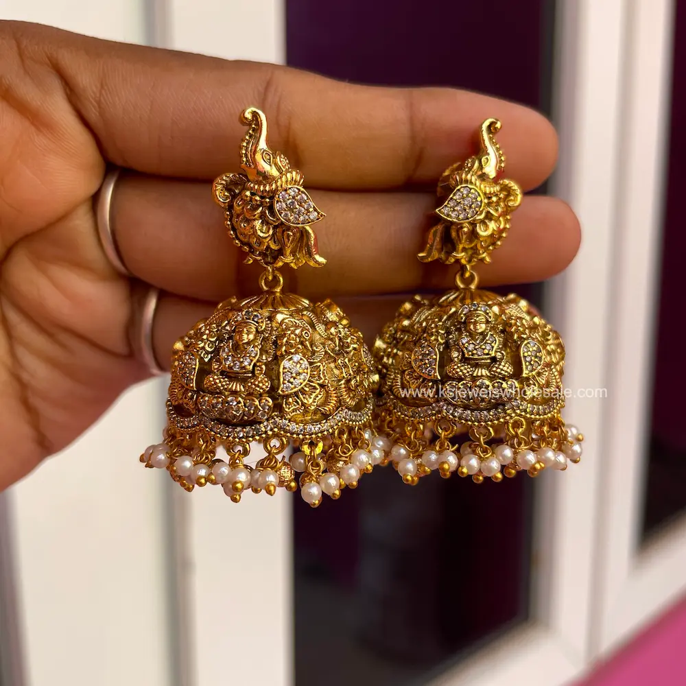 Shivanya - Antique Gold Inspired Bridal Look Jumkha