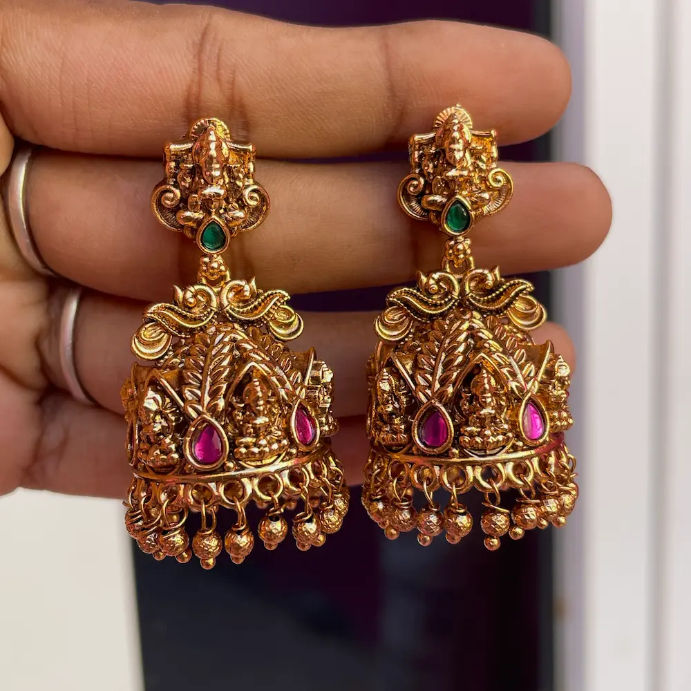 Antique Finish Jumkhas