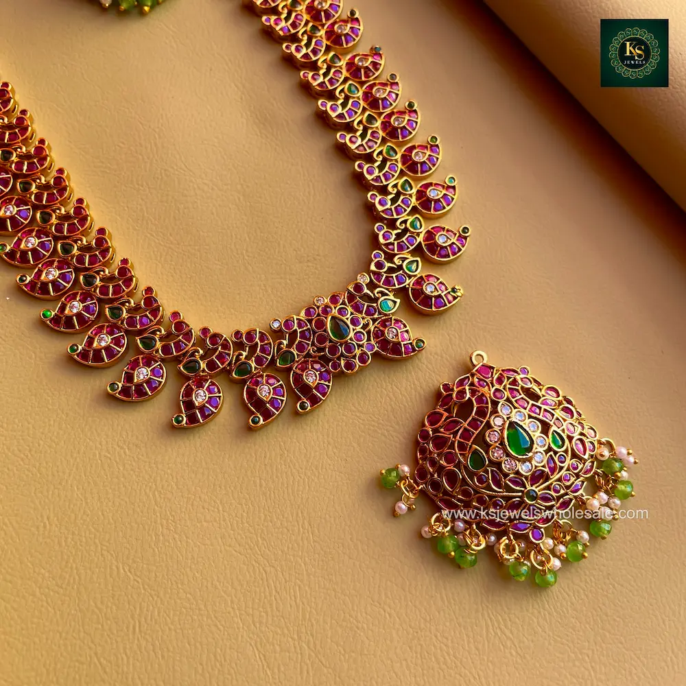 Akshara – Removable Pendent – 3 Ways Usable Haaram - Image 2