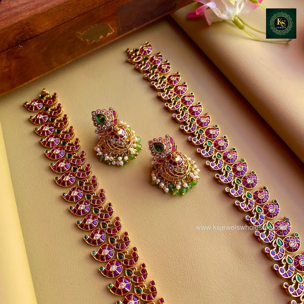 Akshara – Removable Pendent – 3 Ways Usable Haaram - Image 4