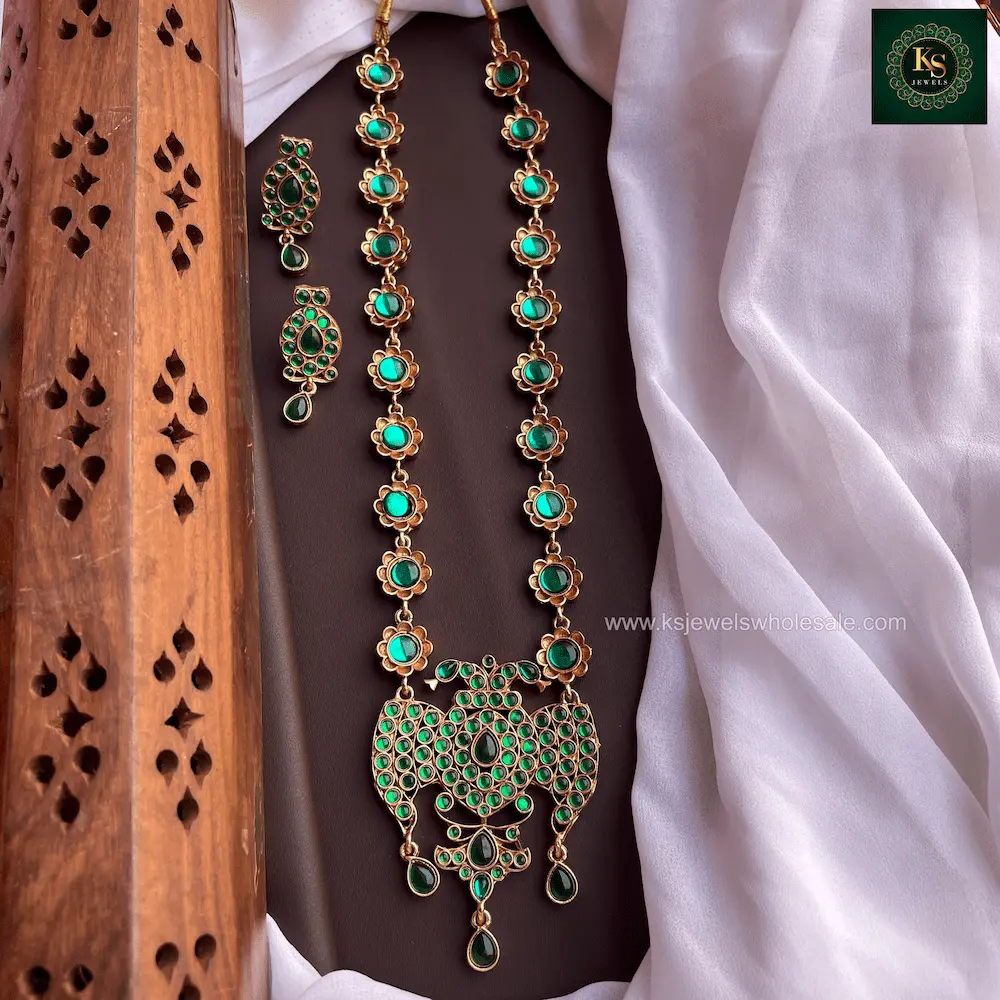 Matte Finish Gandaperuda Mid Length Haaram